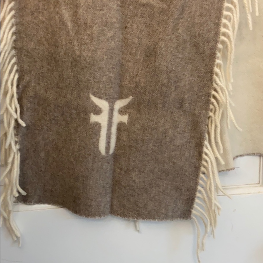 Frye wool/cashmere winter scarf
